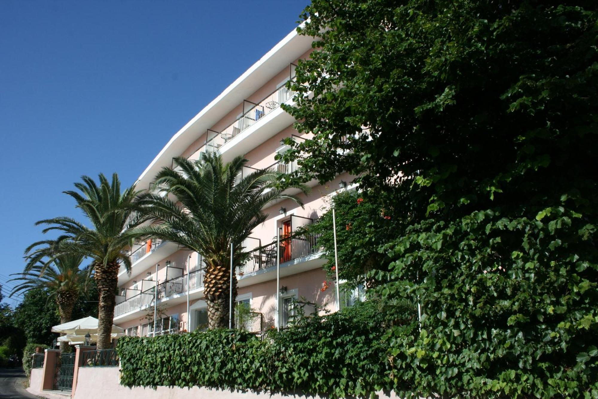 Aegli Hotel Perama  Buitenkant foto