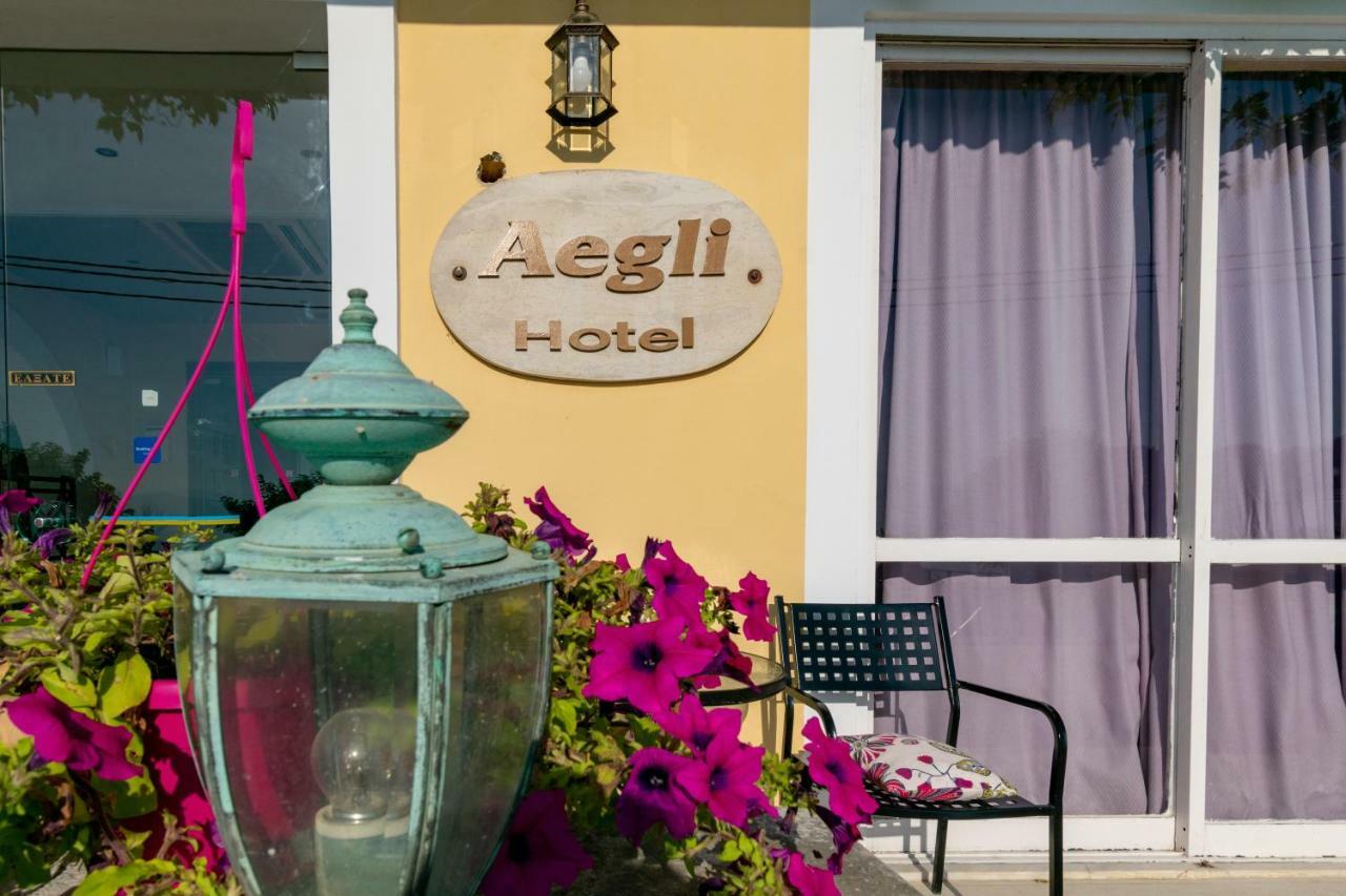Aegli Hotel Perama  Buitenkant foto
