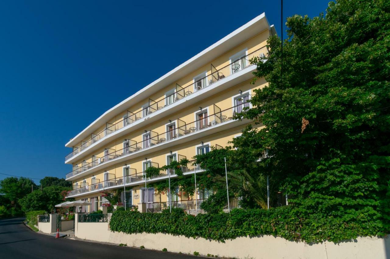 Aegli Hotel Perama  Buitenkant foto